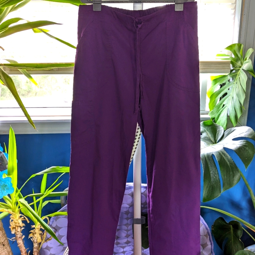 Small scrub bottoms ScrubStar Small